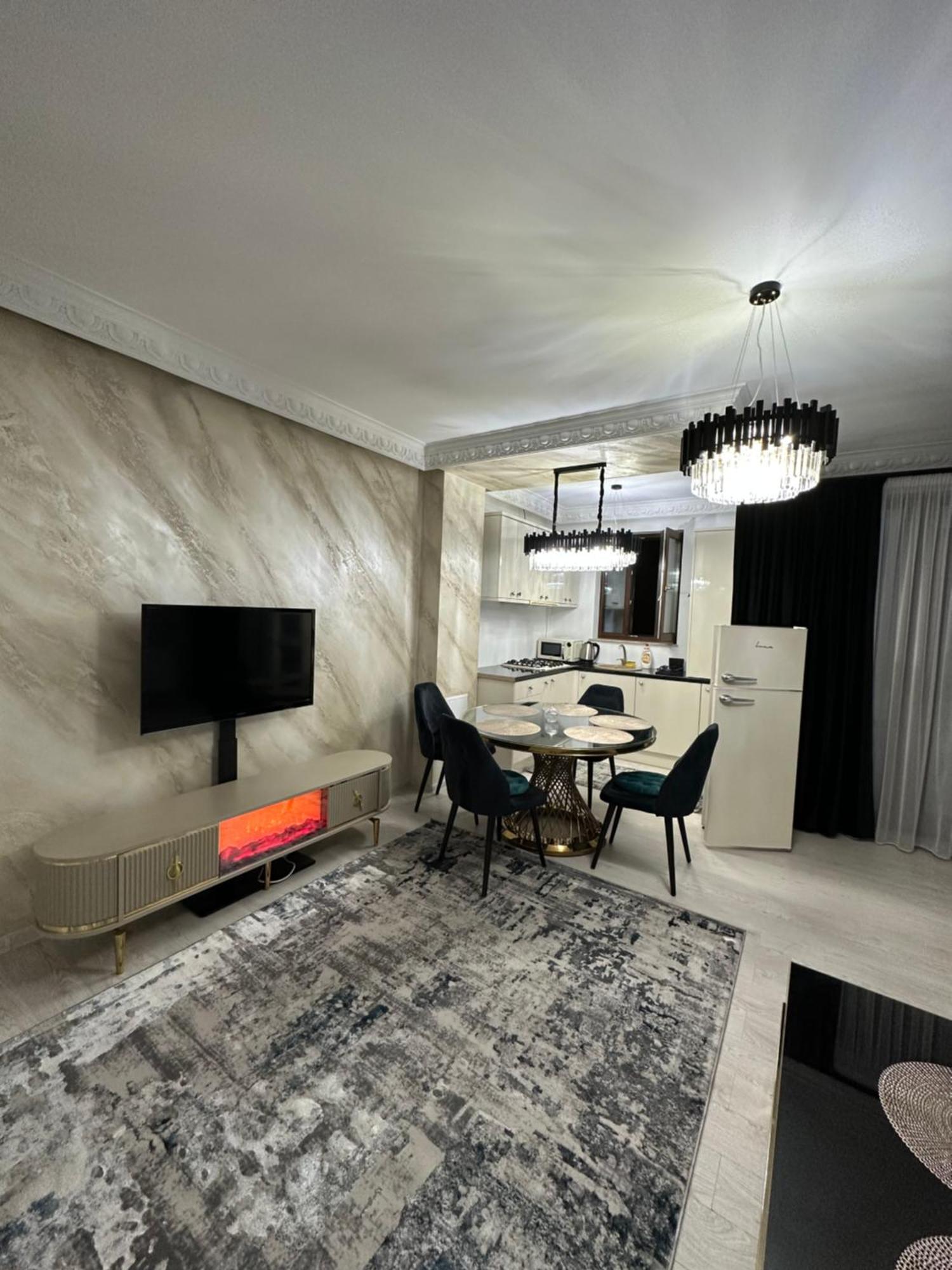 Apartament Simoni Ploieşti Kültér fotó