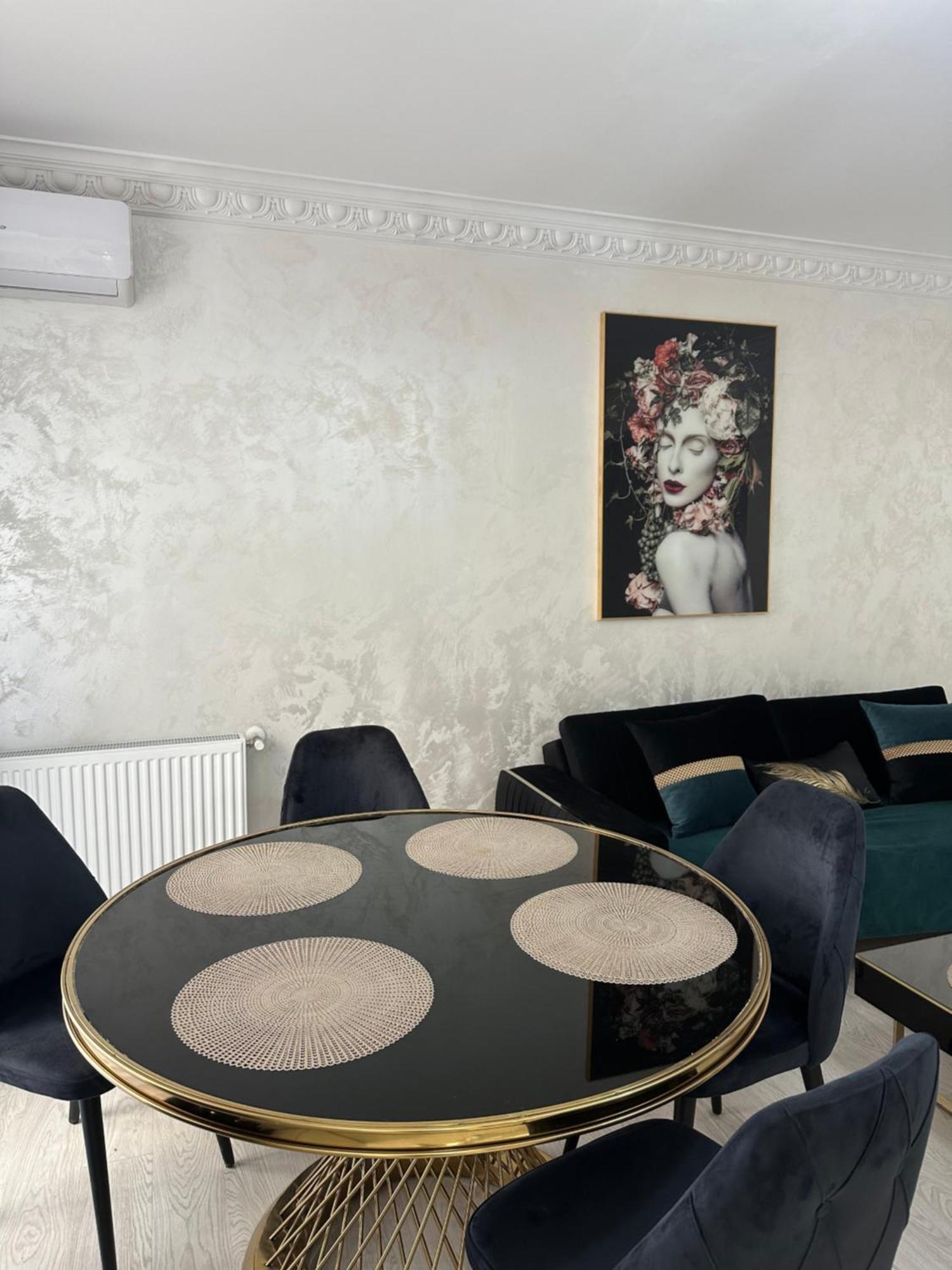 Apartament Simoni Ploieşti Kültér fotó