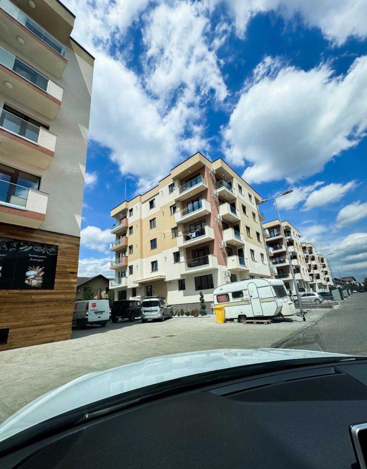 Apartament Simoni Ploieşti Kültér fotó